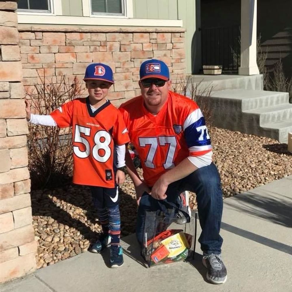 Meet your Posher, Adam